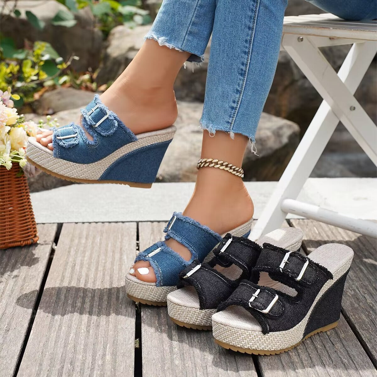 Elara | Keilsandalen in Denim-Optik