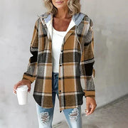 Sara | Kuschelige Knopfjacke