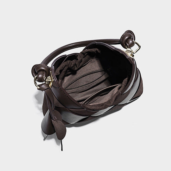 Sloane | Schultertasche in Flechtoptik