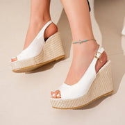 Breeze | Leichte Plateausandalen