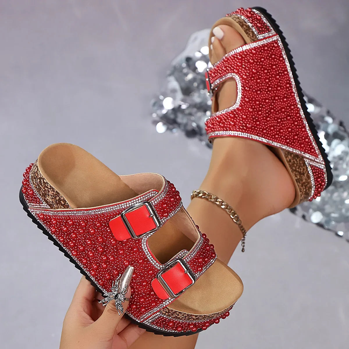 Isabelle | Sandalen mit Perlendetail