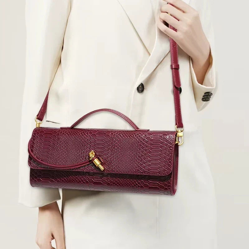 Sammi | Clutch in Schlangenoptik